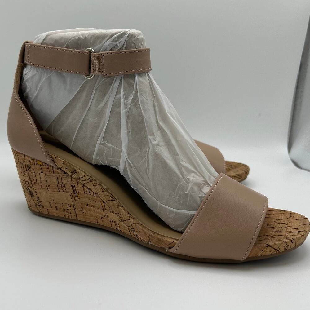 Naturalizer Areda Wedge Sandal Size 8.5 Wide NEW Cork Bottom Vintage Mauve